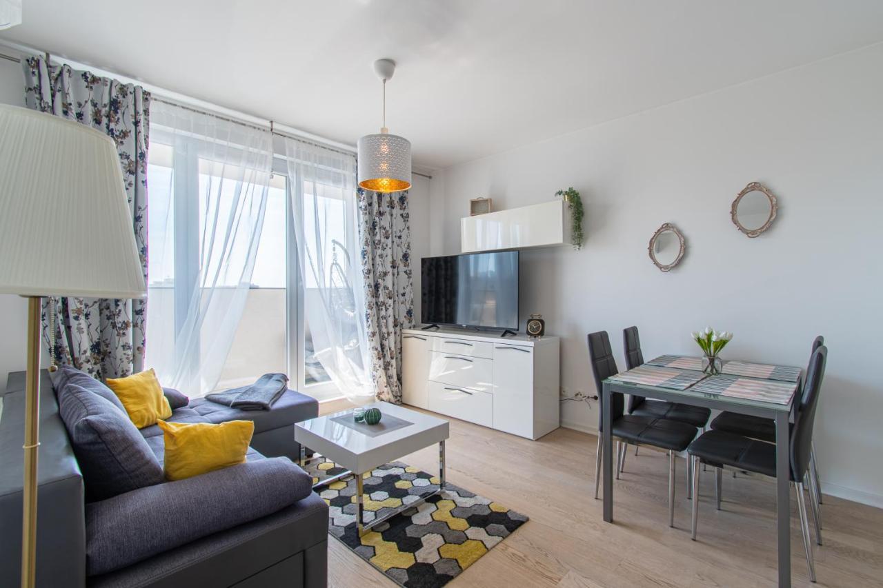 Flexible Selfcheckins 32 - Zagreb - Garage - Electric Vehicle Ccharger - Big Loggia - New - Apartments Repinc 32 Exterior photo